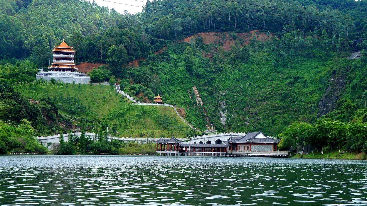 关于2013-2014年度广东省风景园林优良样板工程评选结果通报
